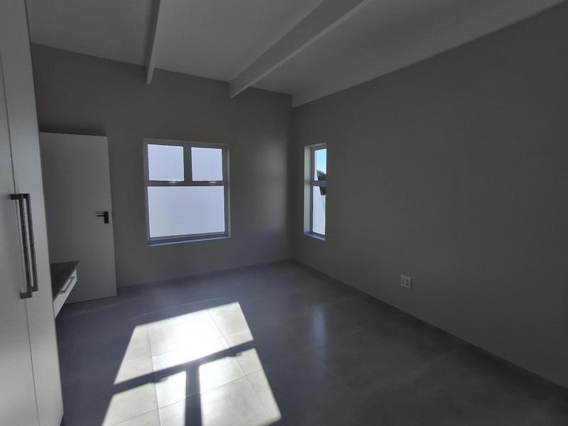 3 Bedroom Property for Sale in Lampiesbaai Western Cape